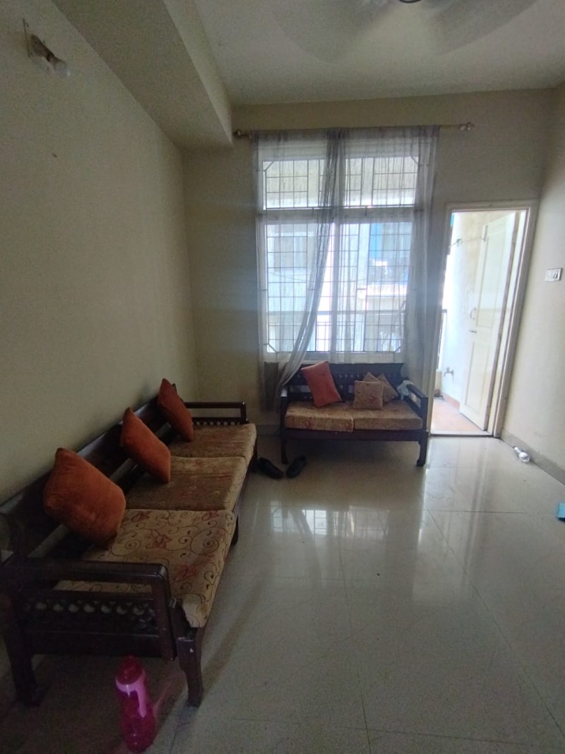 Semi Furnished 3bhk in Juripar Path, Barbari Village, Guwahati, Assam, India for Rent